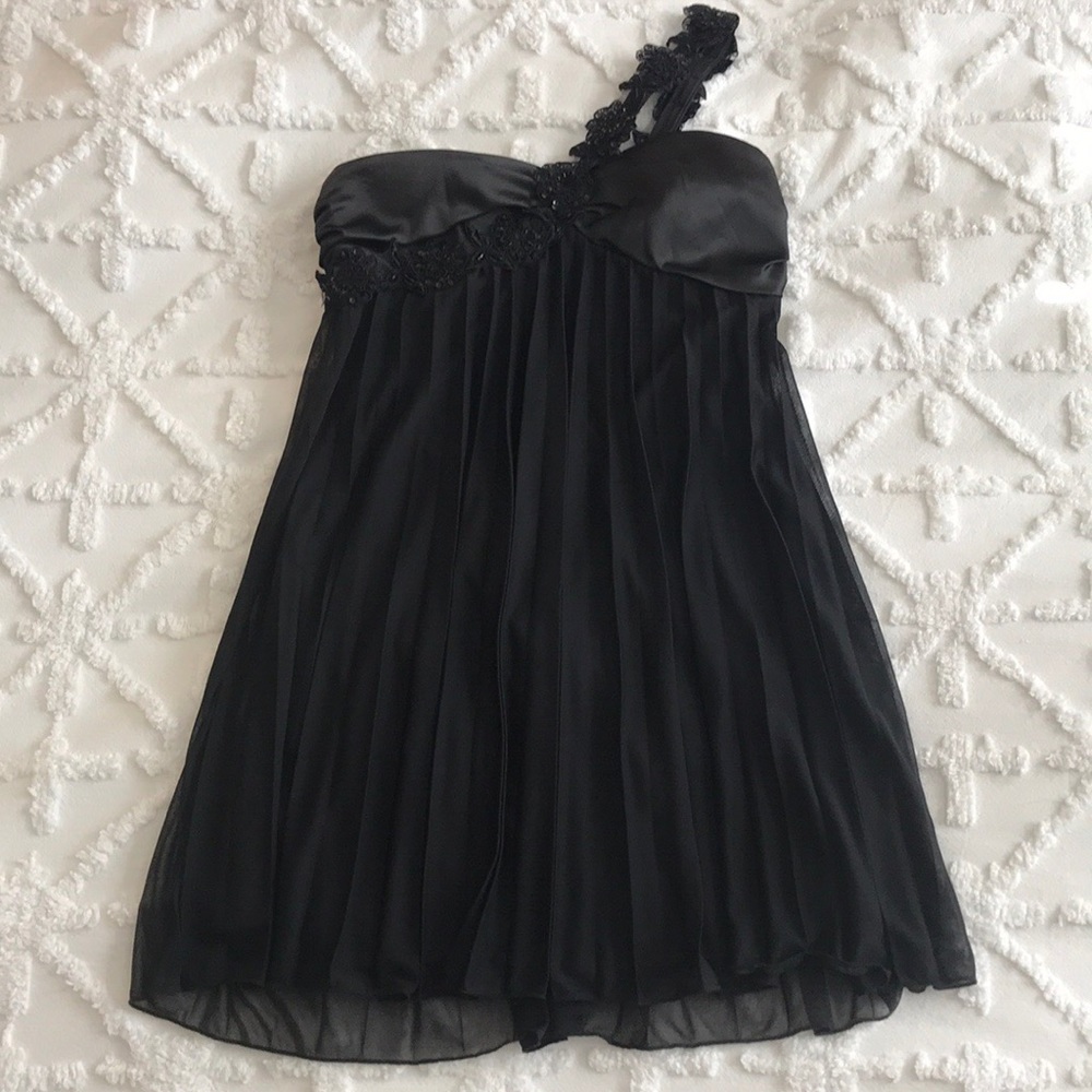 One Shoulder Black Dress